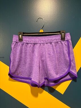 Under Armour Heathered Purple Knit Shorts EUC